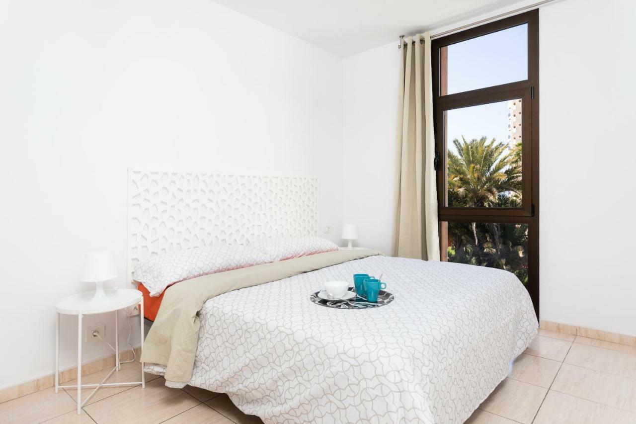 Las Americas Downtown : Prime Location Accomm. Arona  Εξωτερικό φωτογραφία