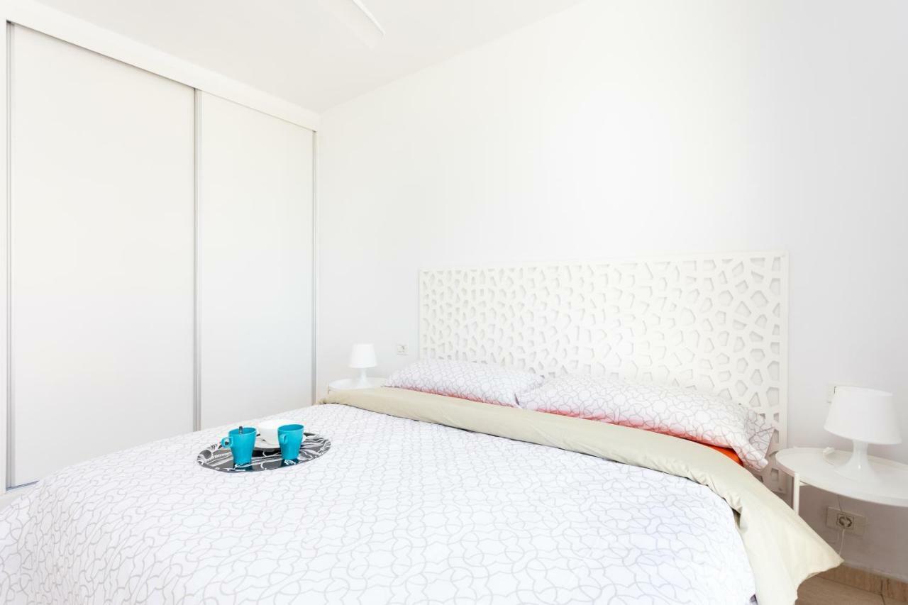 Las Americas Downtown : Prime Location Accomm. Arona  Εξωτερικό φωτογραφία