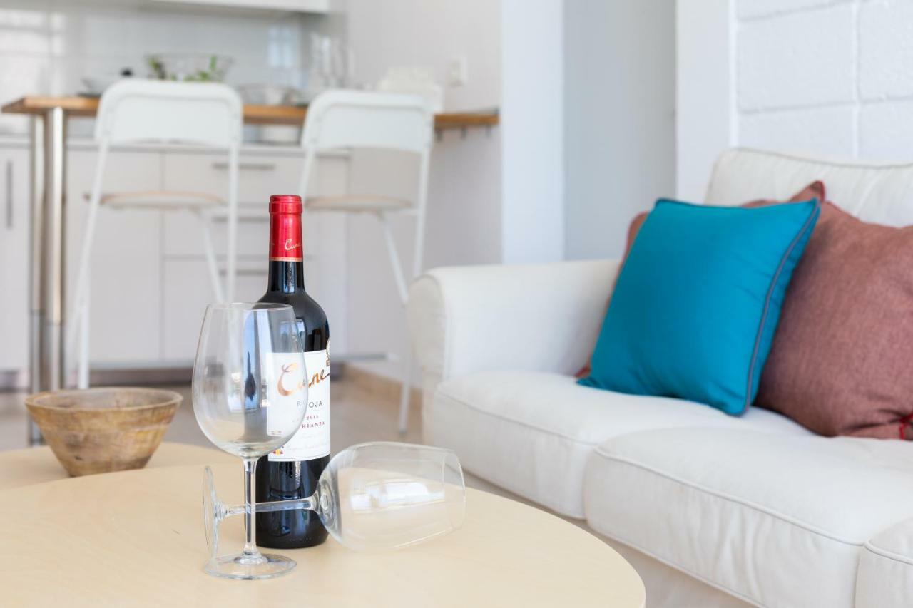Las Americas Downtown : Prime Location Accomm. Arona  Εξωτερικό φωτογραφία