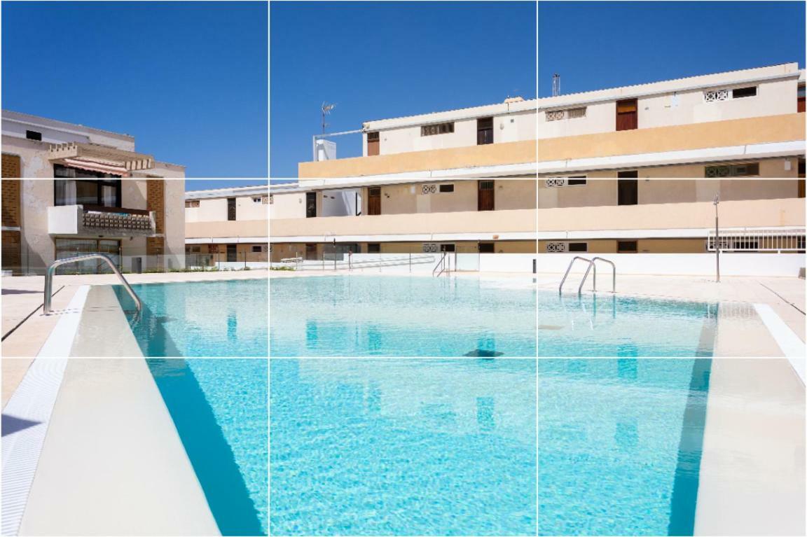 Las Americas Downtown : Prime Location Accomm. Arona  Εξωτερικό φωτογραφία